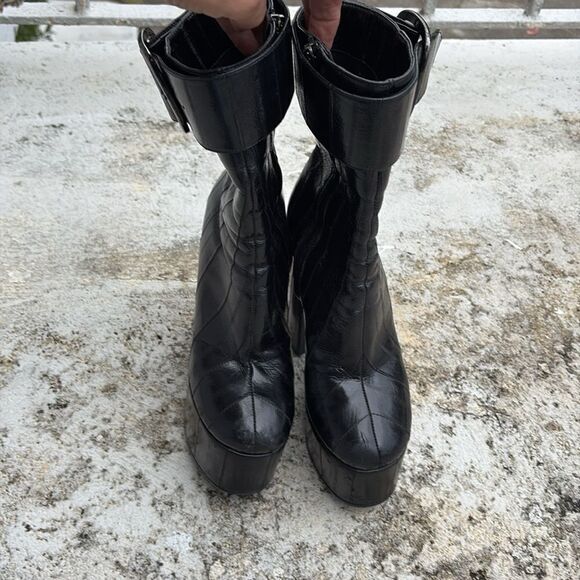 Saint Laurent eel skin boots - Picture 3 of 12